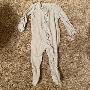 KicKee Pants Ruffle Back Zippered Footie